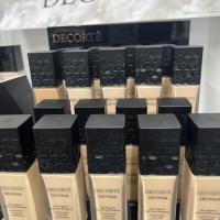 デコルテ　リキッドファンデーション