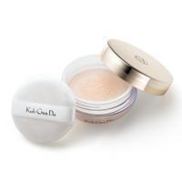 ソフトフォーカスのヴェールでワンランク上の肌へ