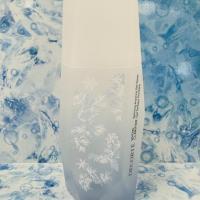 素敵な限定ボトルで発売