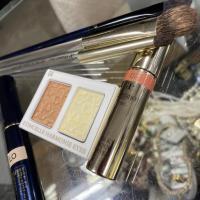 エレガンス✨エタンセル新色04+シルキーリキッド02つけてみた