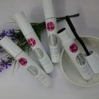 お出掛け前にサッとひと塗り✨